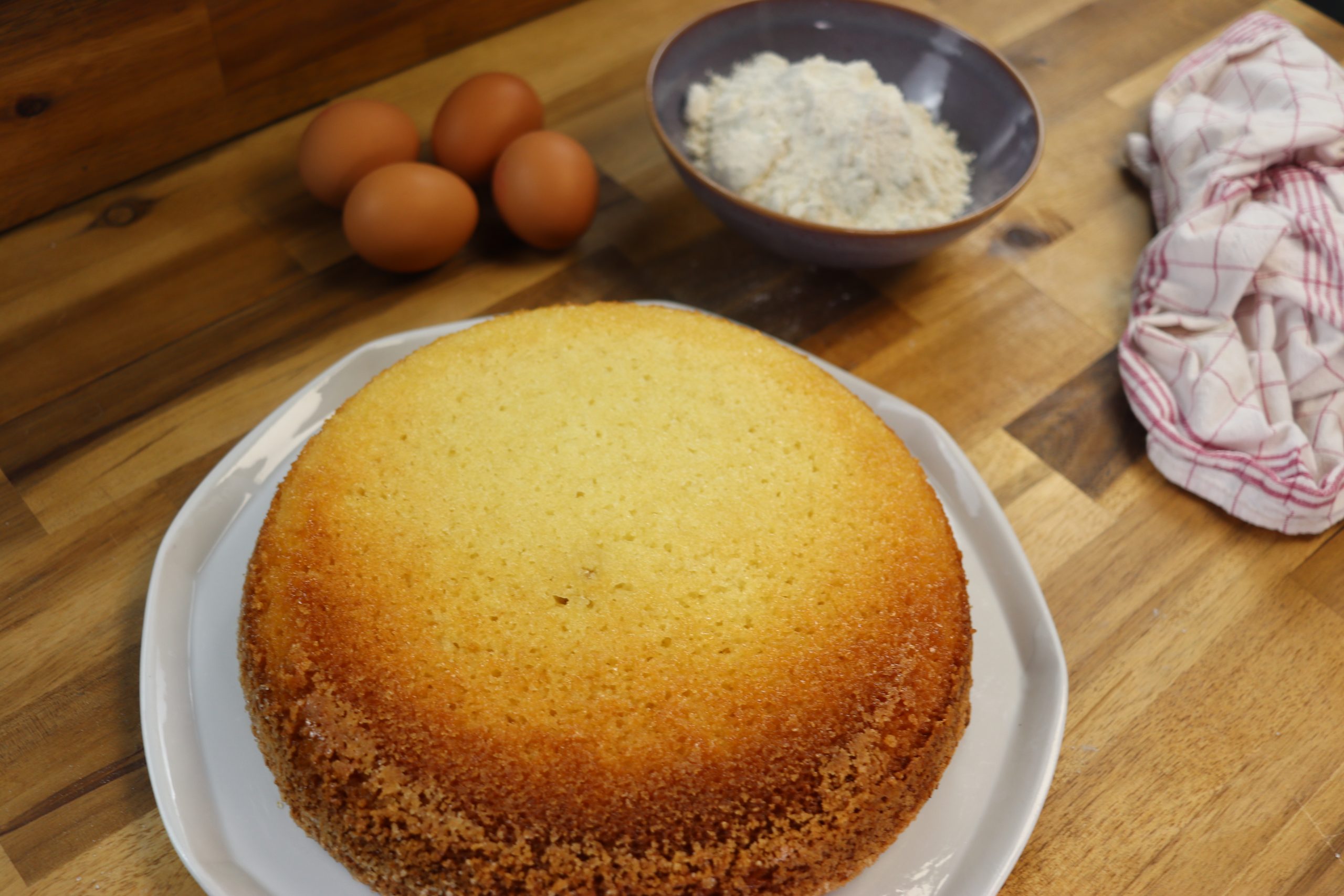 🧁 Gâteau au Yaourt Magique 🎶